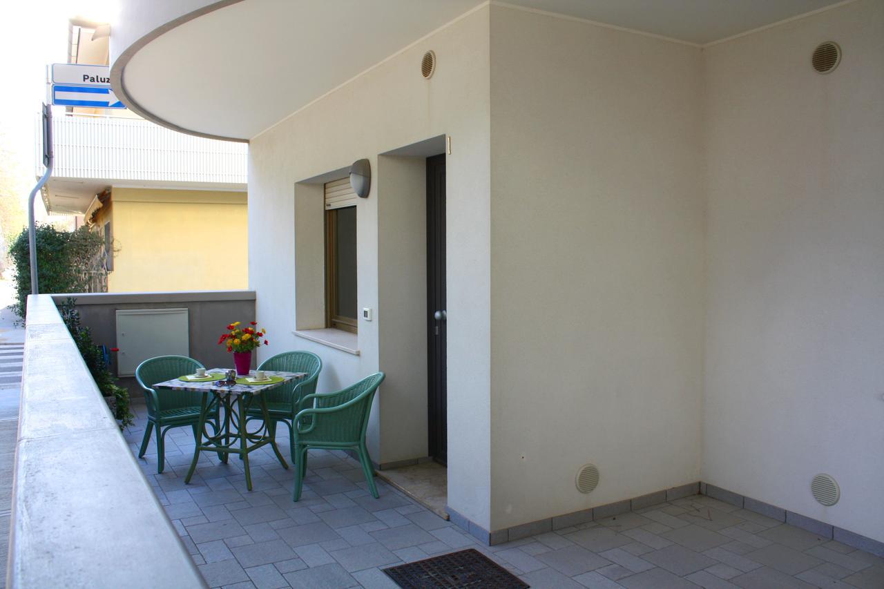 Villa Nodari Линяно Сабиадоро Екстериор снимка
