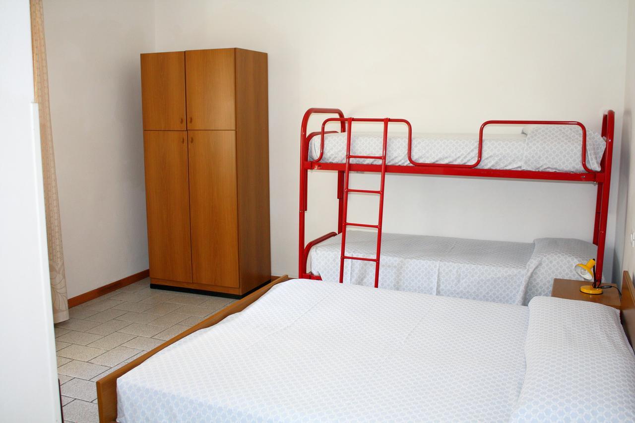 Villa Nodari Линяно Сабиадоро Екстериор снимка